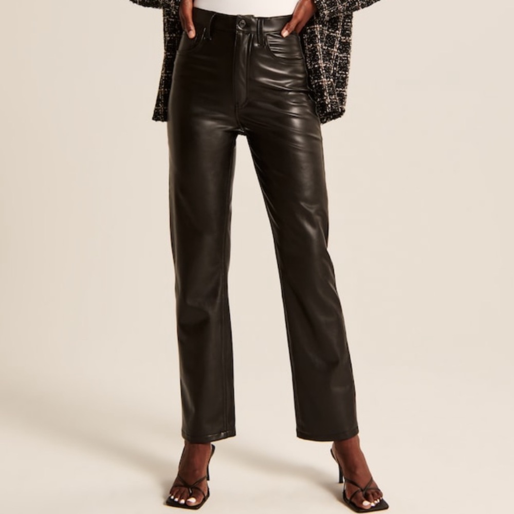 Abercrombie Curve Love 90s Straight Leather Pant